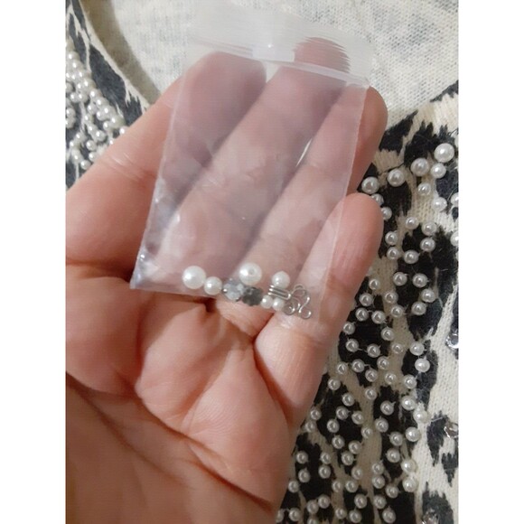 Cami Angora XL Gray Ivory Animal Print Pearl Rhinestone Cardigan Sweater Lg SLV - Picture 3 of 11